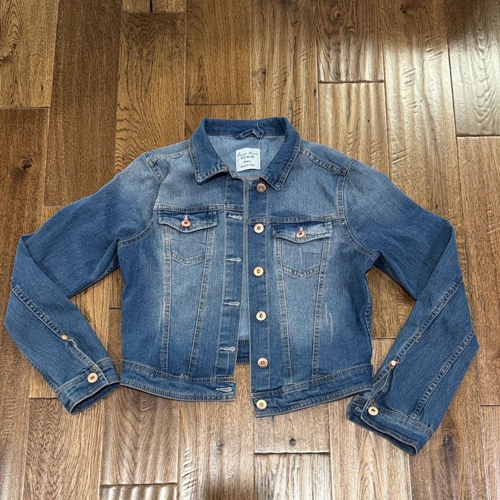 Boutique Denim Jacket with Button Details Sz Small